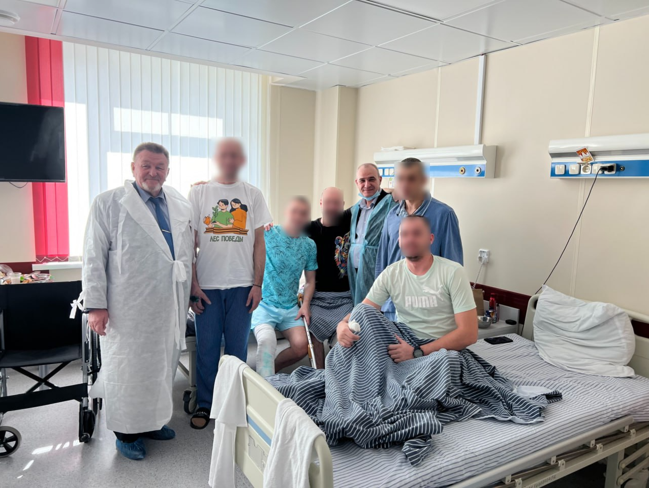 Участники СВО отметили Масленицу в госпитале
