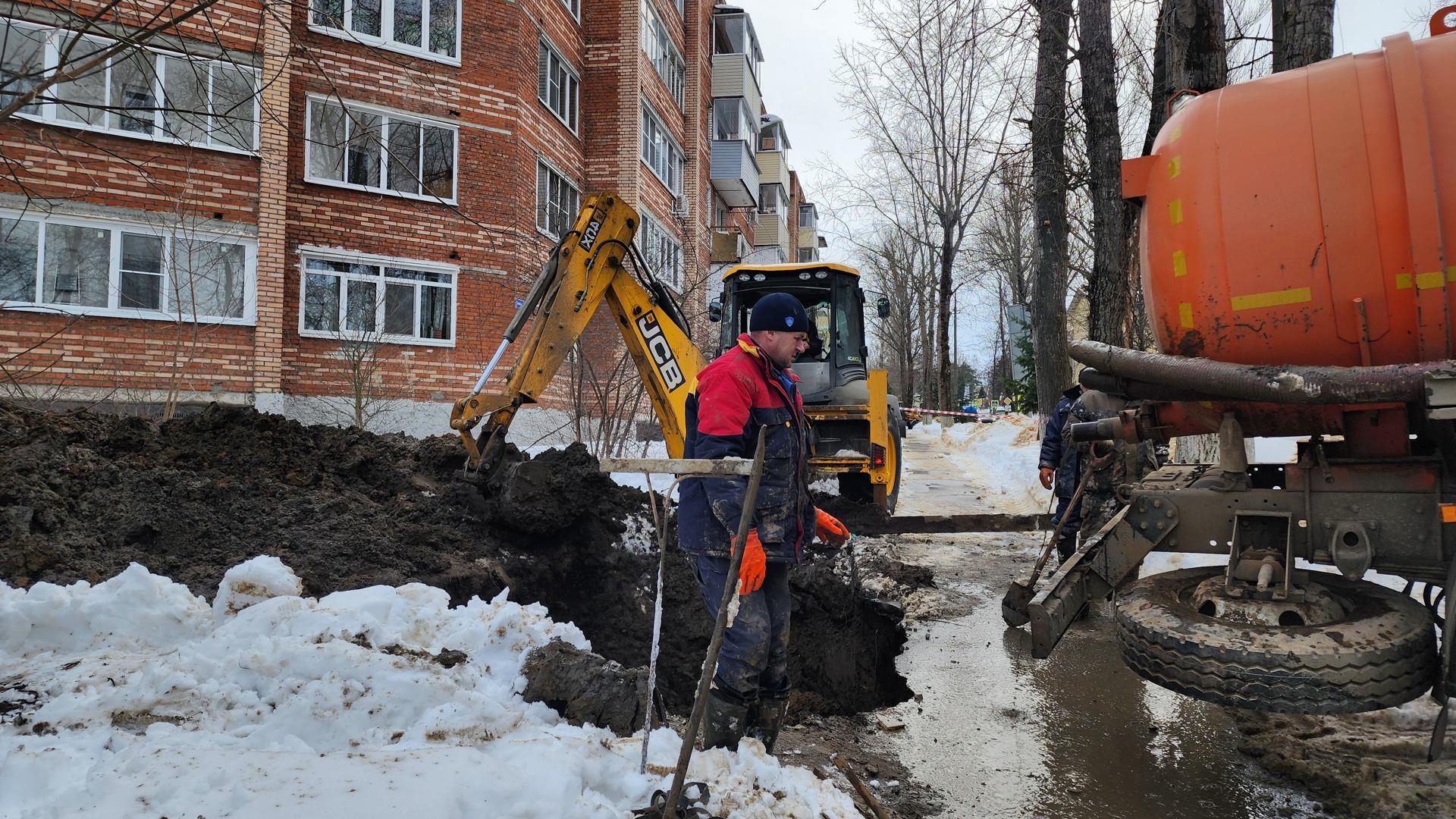 В Кашире завершаются аварийно-восстановительные работы на Советском проспекте