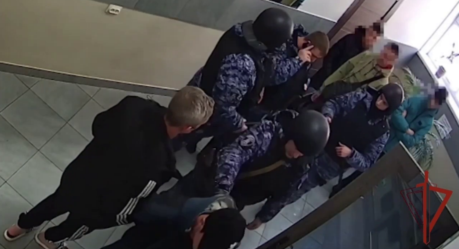 Росгвардейцы задержали мужчину, устроившего поножовщину