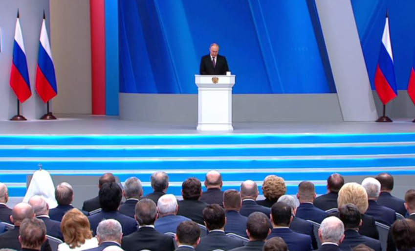 Путин: "Люди стремятся начать свое дело, верят в себя, в свою страну и в свой успех"