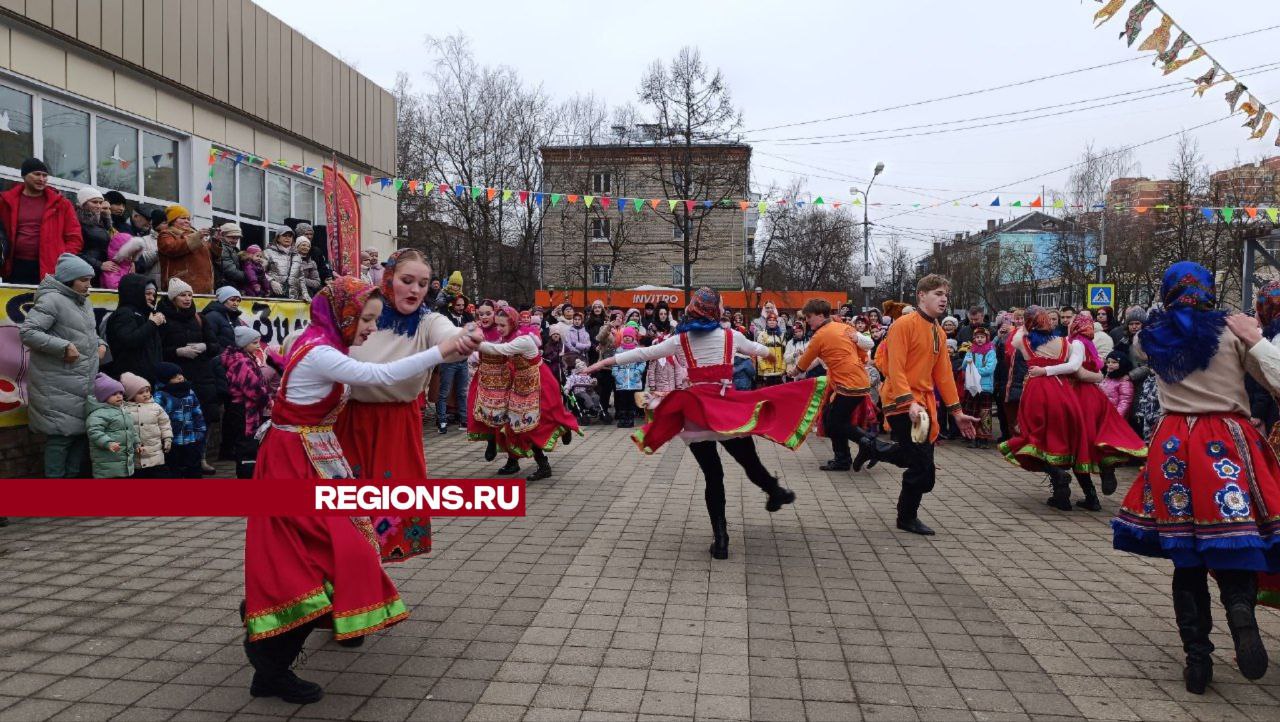 В Лобне придумали масленичную версию «Электроники»