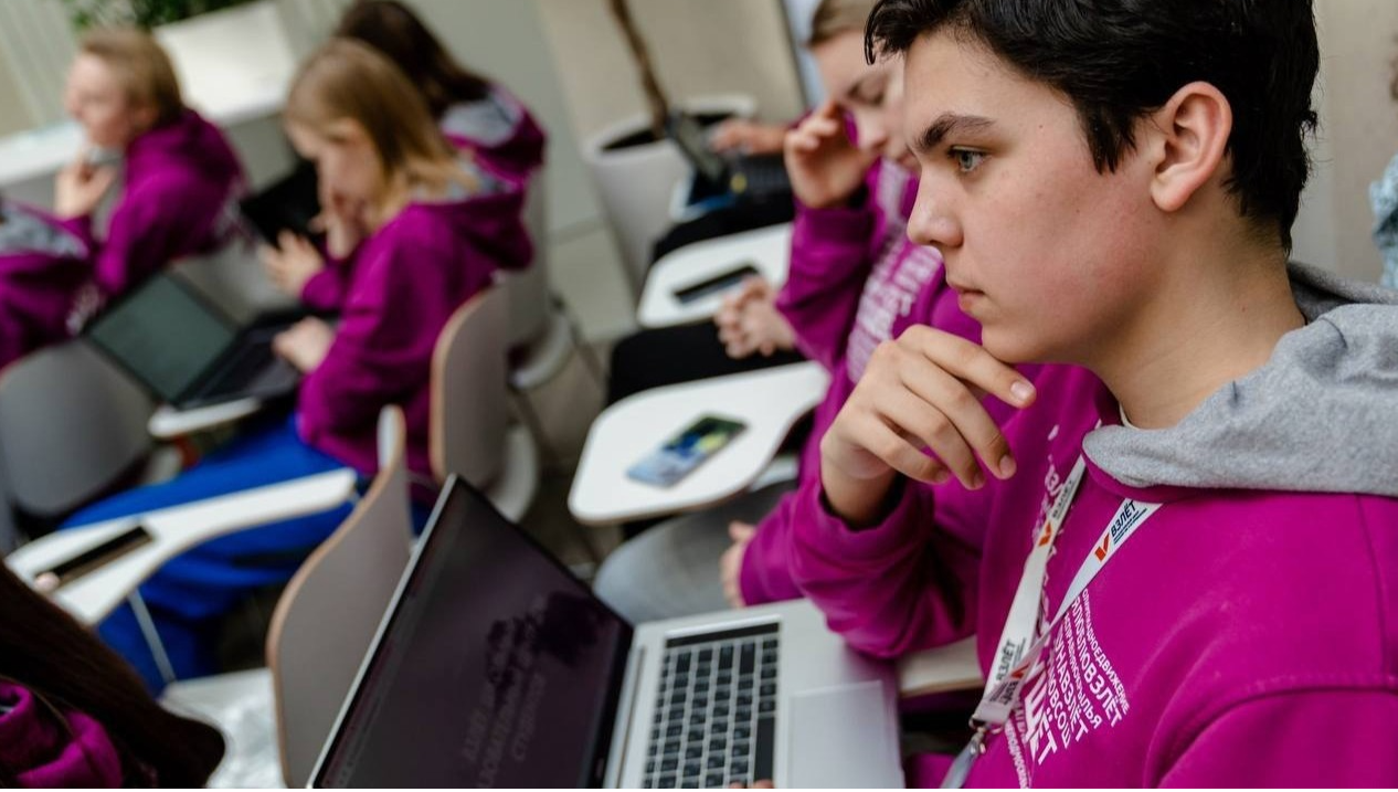 журналист 9 класс. кружок журналистики в школе. результат работы журналиста. сьюзан пурфар. колледж маркетолог.