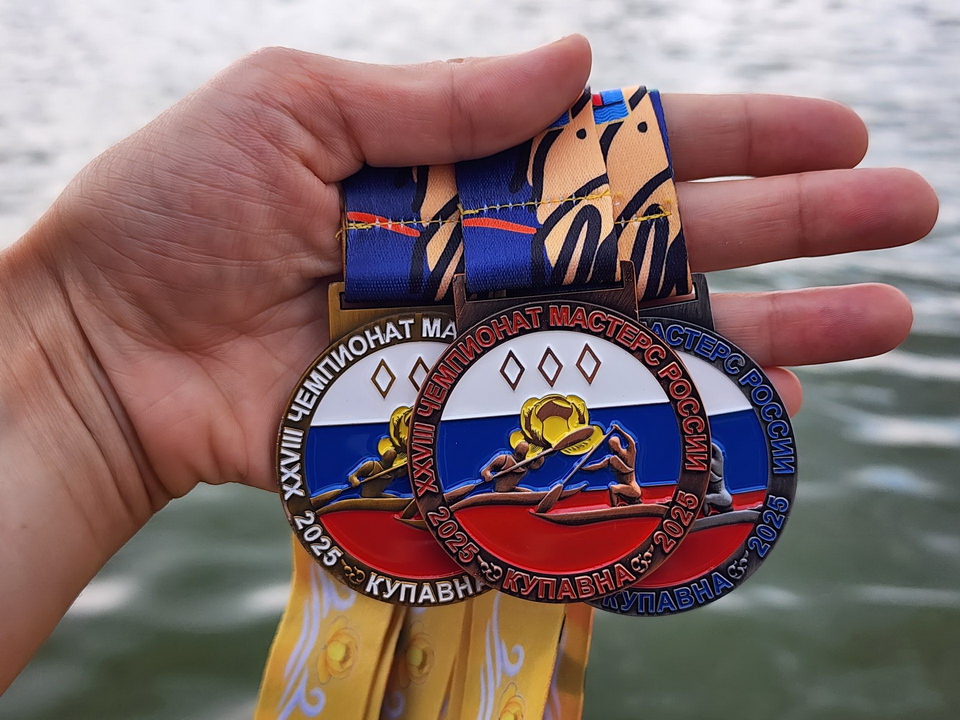 Семь золотых медалей на чемпионате России по гребле взял белорусский ветеран
