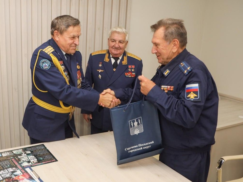 В Сергиевом Посаде наградили ветеранов за патриотическое воспитание молодежи