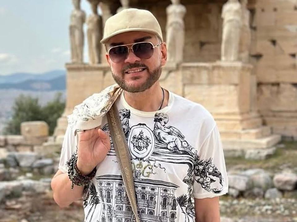 «Сладкий пупсик»: драка разгорелась из-за комплимента Киркорову на ГУМ-катке