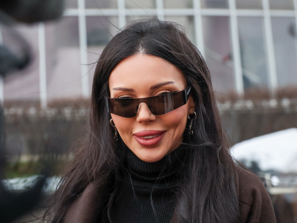 Новогоднего чуда не случилось: Самойлова и Джиган встретили праздник не вместе