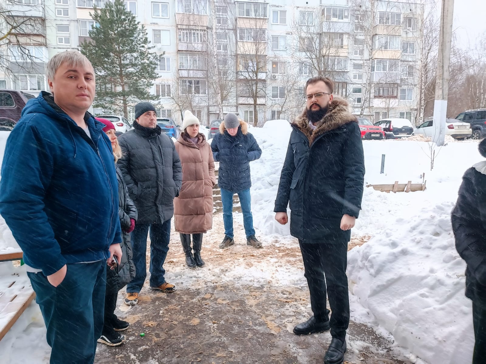 В квартирах на Шибанкова и Пешехонова тепло - убедился начальник ТУ Наро- Фоминск | REGIONS.RU / Наро-Фоминск