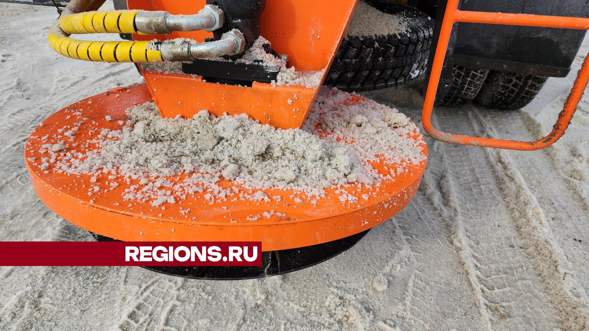 Новые дорожные машины сделают дворы округа чище | REGIONS.RU / Егорьевск