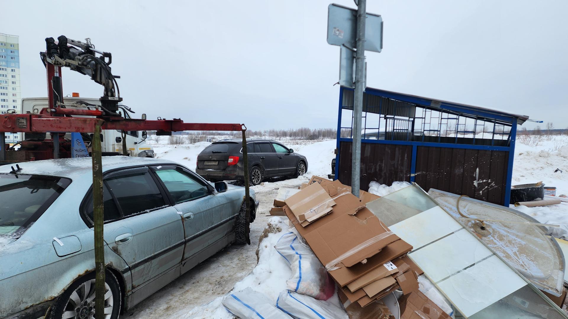 В микрорайоне Южный эвакуировали автомобиль за парковку под запрещающими  знаками | REGIONS.RU / Домодедово