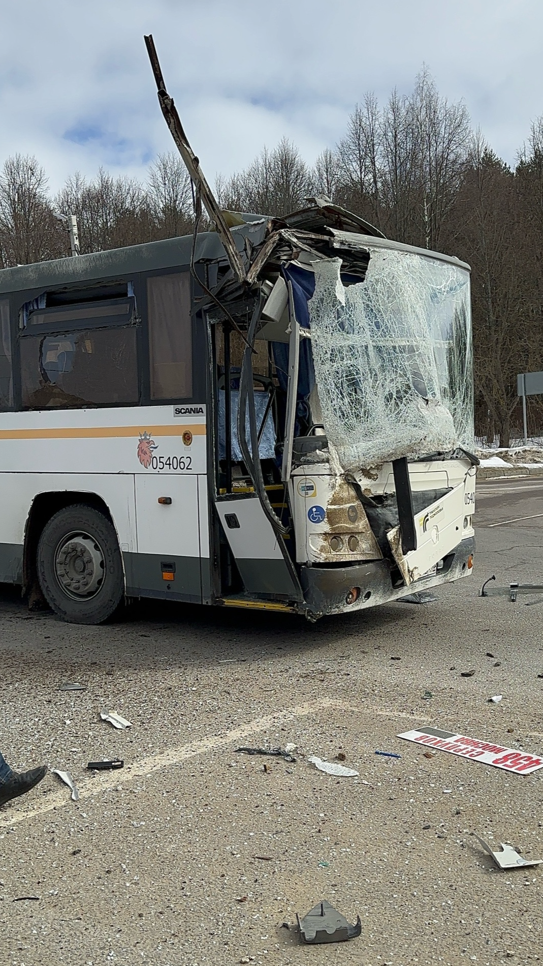 В Сети появилось видео ДТП с рейсовым автобусом, грузовиком и легковушкой в  Пущино | REGIONS.RU / Серпухов