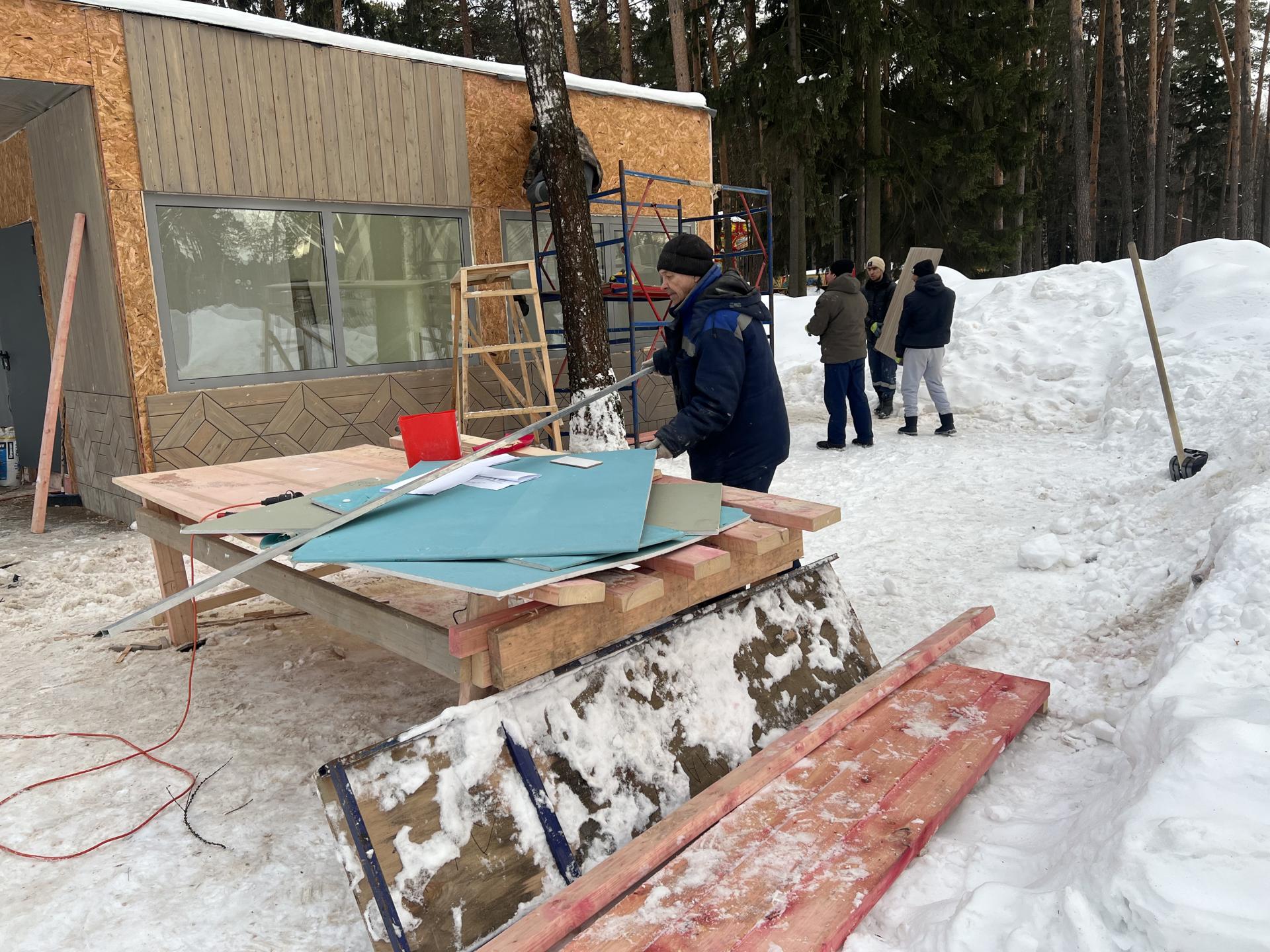 Благоустройство в Центральном парке культуры и отдыха в Жуковском  закончится осенью | REGIONS.RU / Жуковский