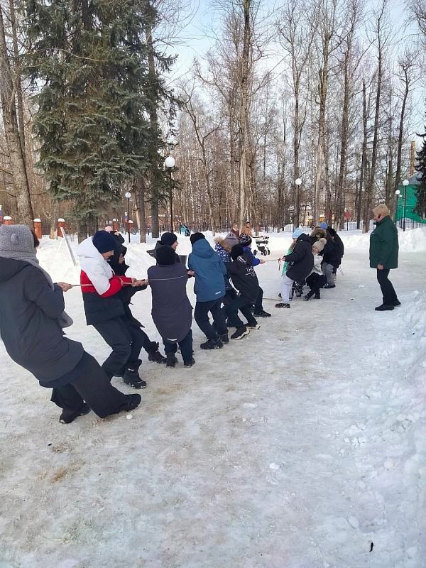 Играми и мастер-классами проводили зиму в воскресенском парке | REGIONS ...