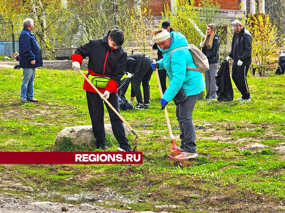 В Кузнечиках привели в порядок площадь Защитников Отечества | REGIONS