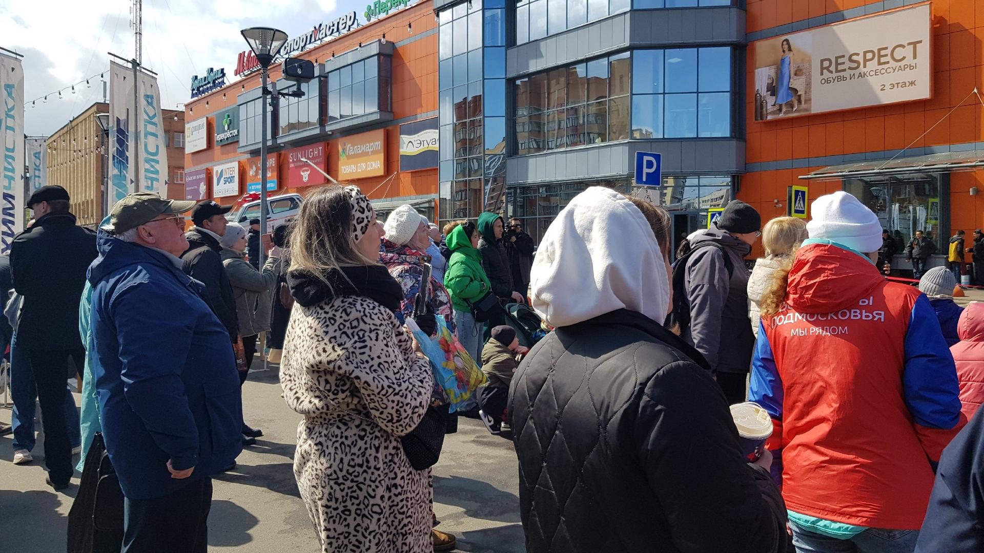 Стена смыслов»: в Дубне на медиафасаде показали портреты 180 участников  Великой Отечественной войны | REGIONS.RU / Дубна