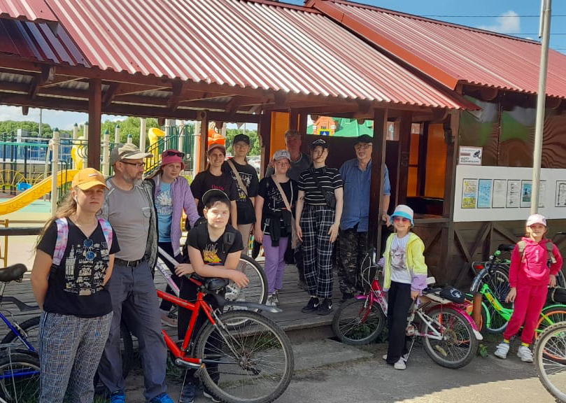 Фото: Воскресная школа Успенского храма в д. Рожново.