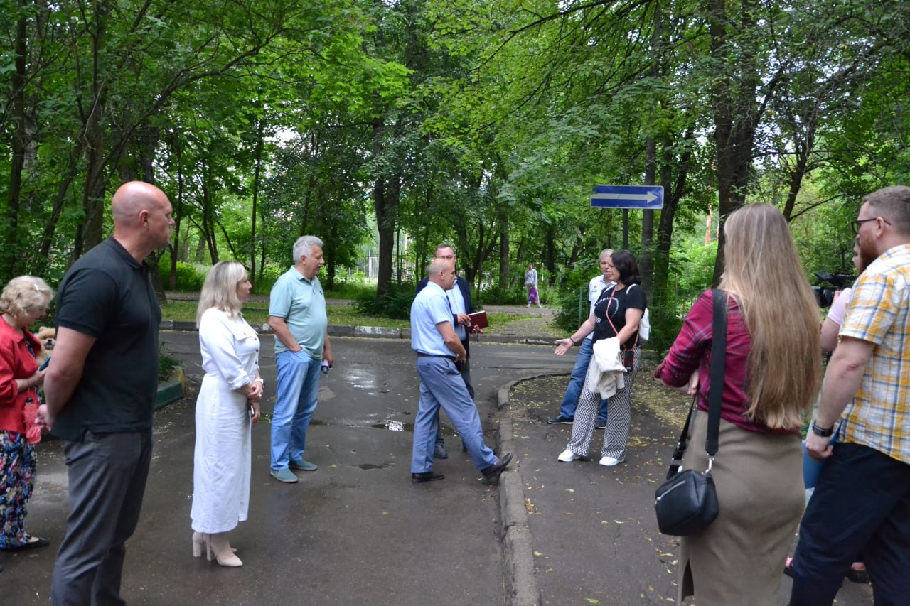 Просьбы жителей проспекта Мира и Комсомольского бульвара услышали городские  власти | REGIONS.RU / Краснознаменск