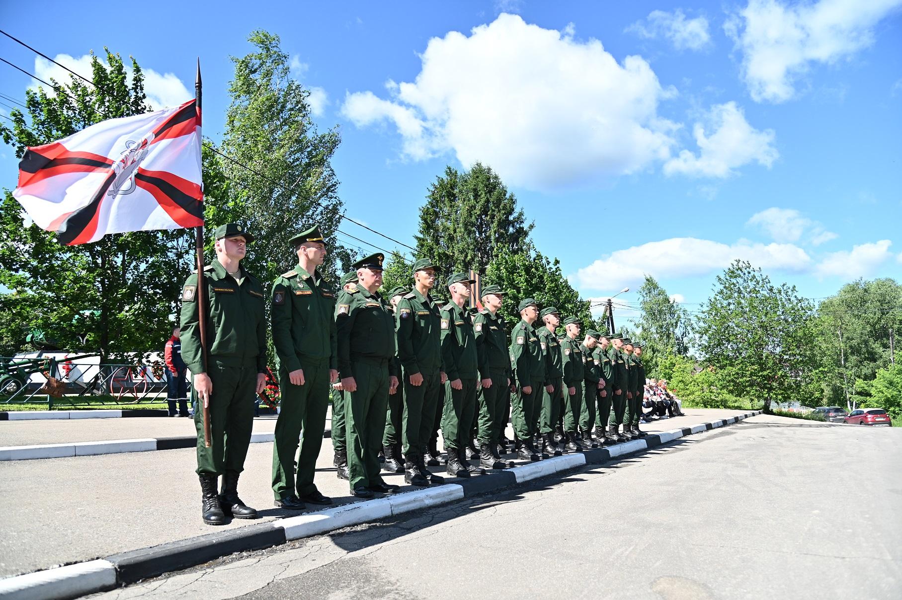 Памятная дата: выстроенная оборона под Красногорском помогла отразить атаку  фашистов и начать контрнаступление | REGIONS.RU / Красногорск