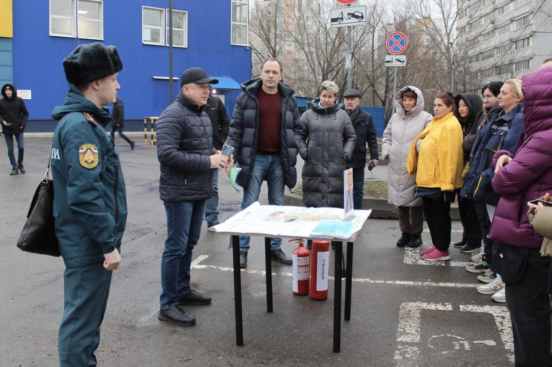 На противопожарных учениях. Фото: администрация г.о. Реутов