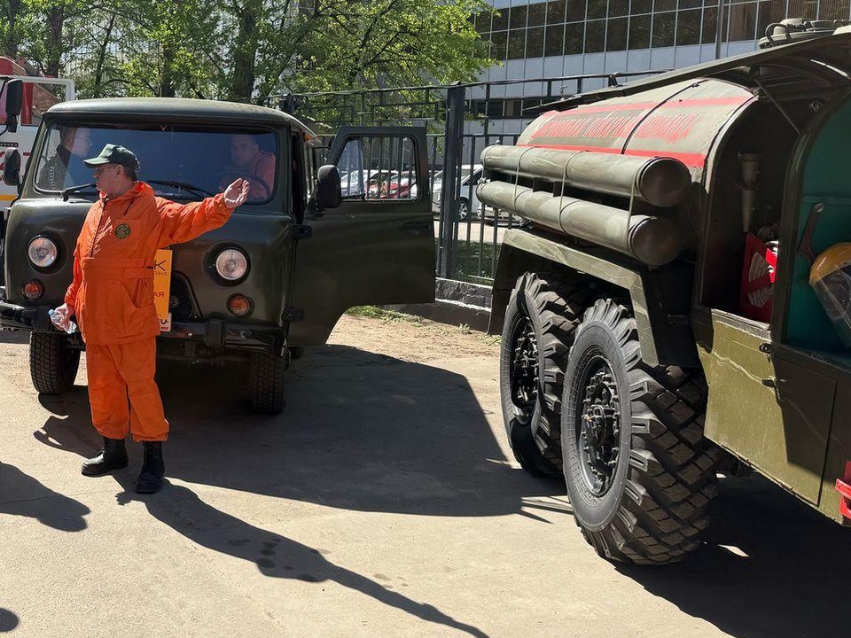 Акция от «Феникса» и добровольного отряда спасателей наукограда. Фото: ДПК г. о. Черноголовка 