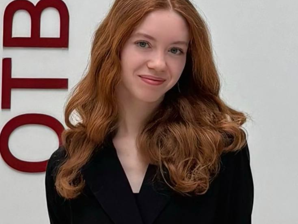 Полина Сенчурова