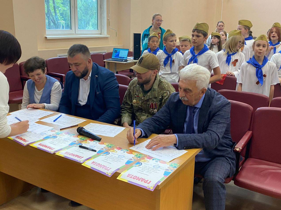 Жюри фестиваля. Фото: t.me/school1_reutov