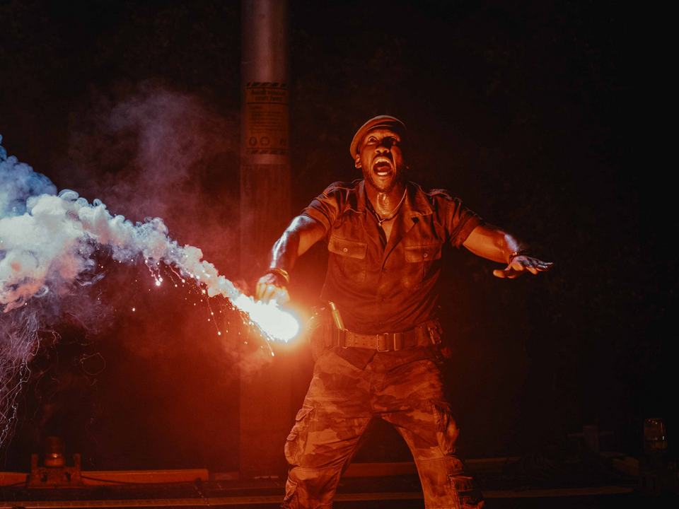 Кадр из фильма «Мир юрского периода: Возрождение». Режиссер Г. Эдвардс. 2025 год
