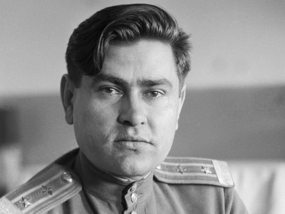 Герой Советского Союза, летчик-истребитель, Алексей Петрович Маресьев. Фото: ТАСС/Павел Вознесенский