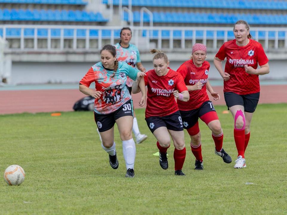 Фото: «Футбольные мамы» Раменский округ