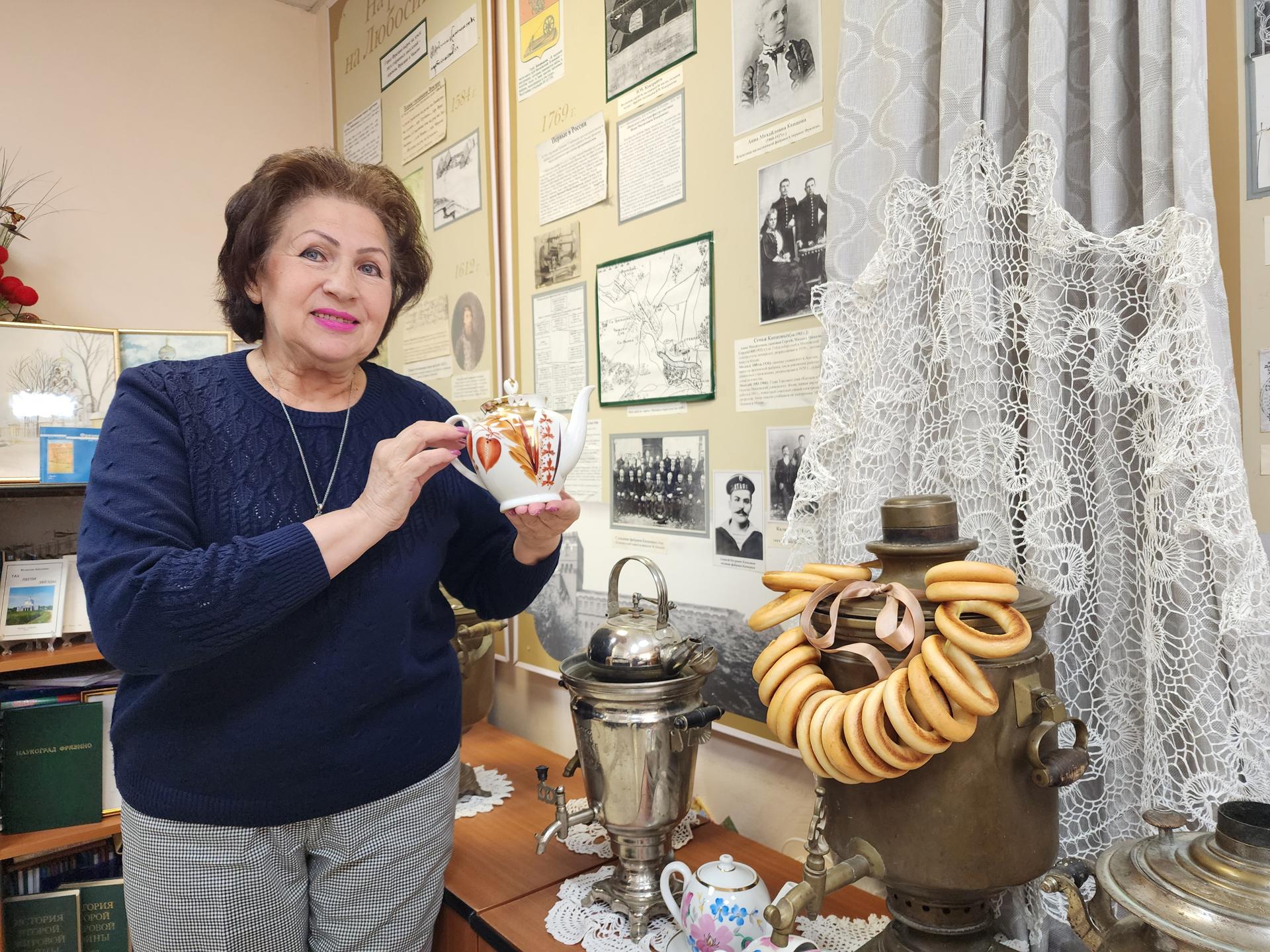 Методист структурного подразделения «Краеведение» Центра культуры и досуга «Факел» Лариса Иванова. Фото: REGIONS/Наталья Дорошева