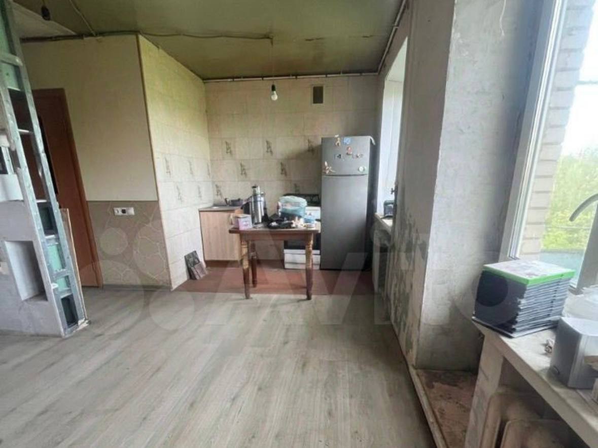 Фото: городская доска объявлений 
