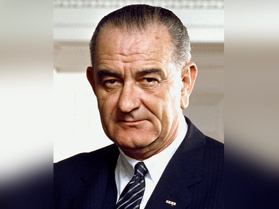 Линдон Бэйнс Джонсон 36-й президент США. Фото: сommons.wikimedia/Арнольд Ньюман
