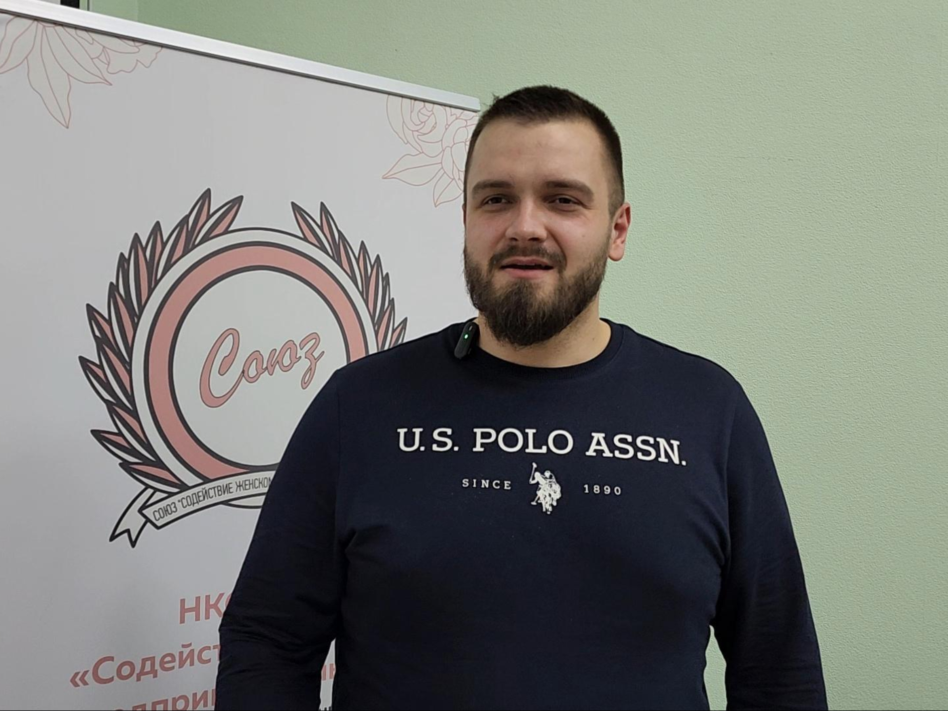 Член жюри Артем Васильев, начальник Управления потребительского рынка, инвестиций и развития предпринимательства раменской администрации. Фото: МедиаБанк Подмосковья/Ирина Моисеева