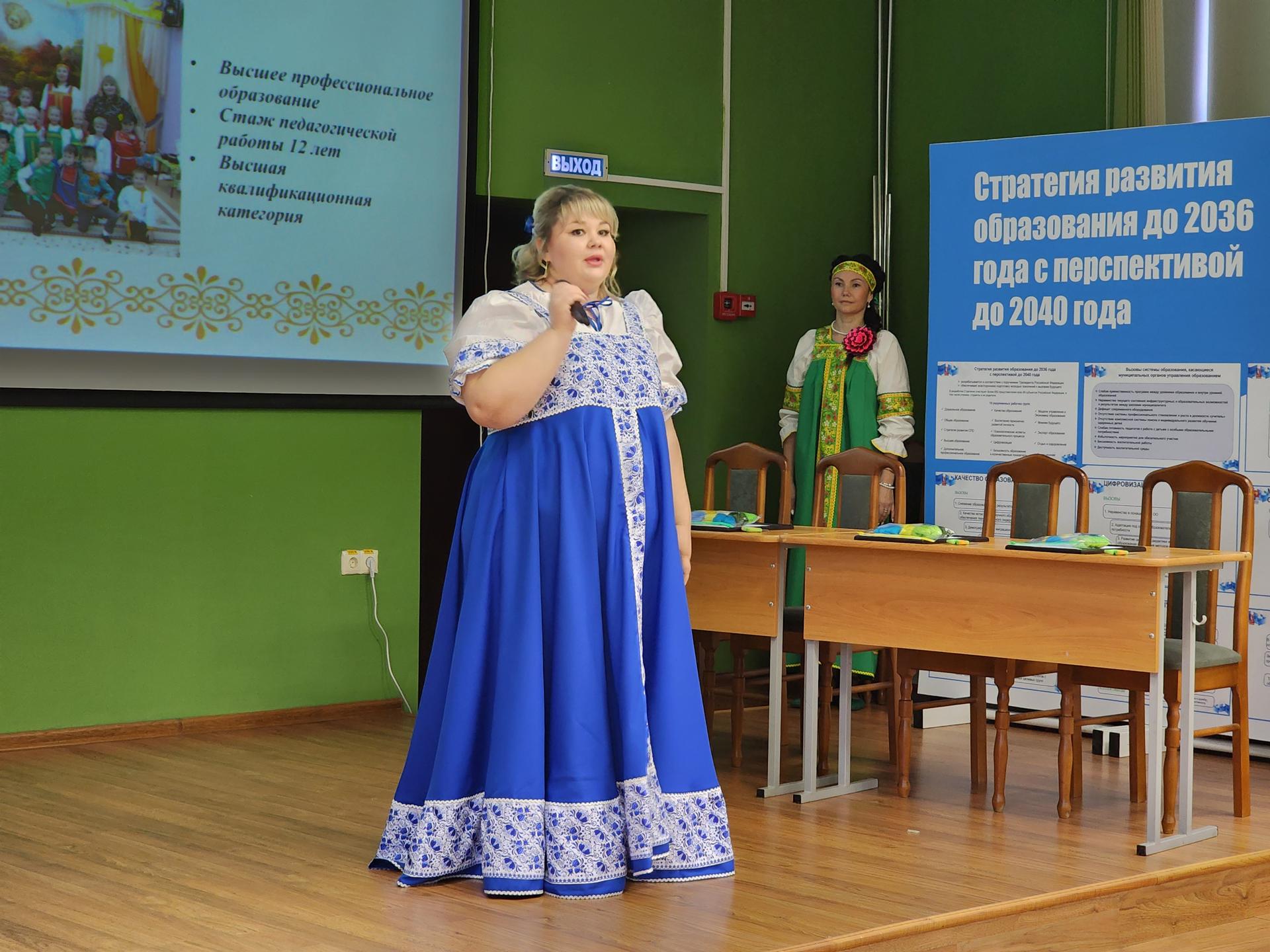 Галина Шашкина, воспитатель дошкольного отделения Раменской средней школы № 6. Фото: МедиаБанк Подмосковья/Ирина Моисеева