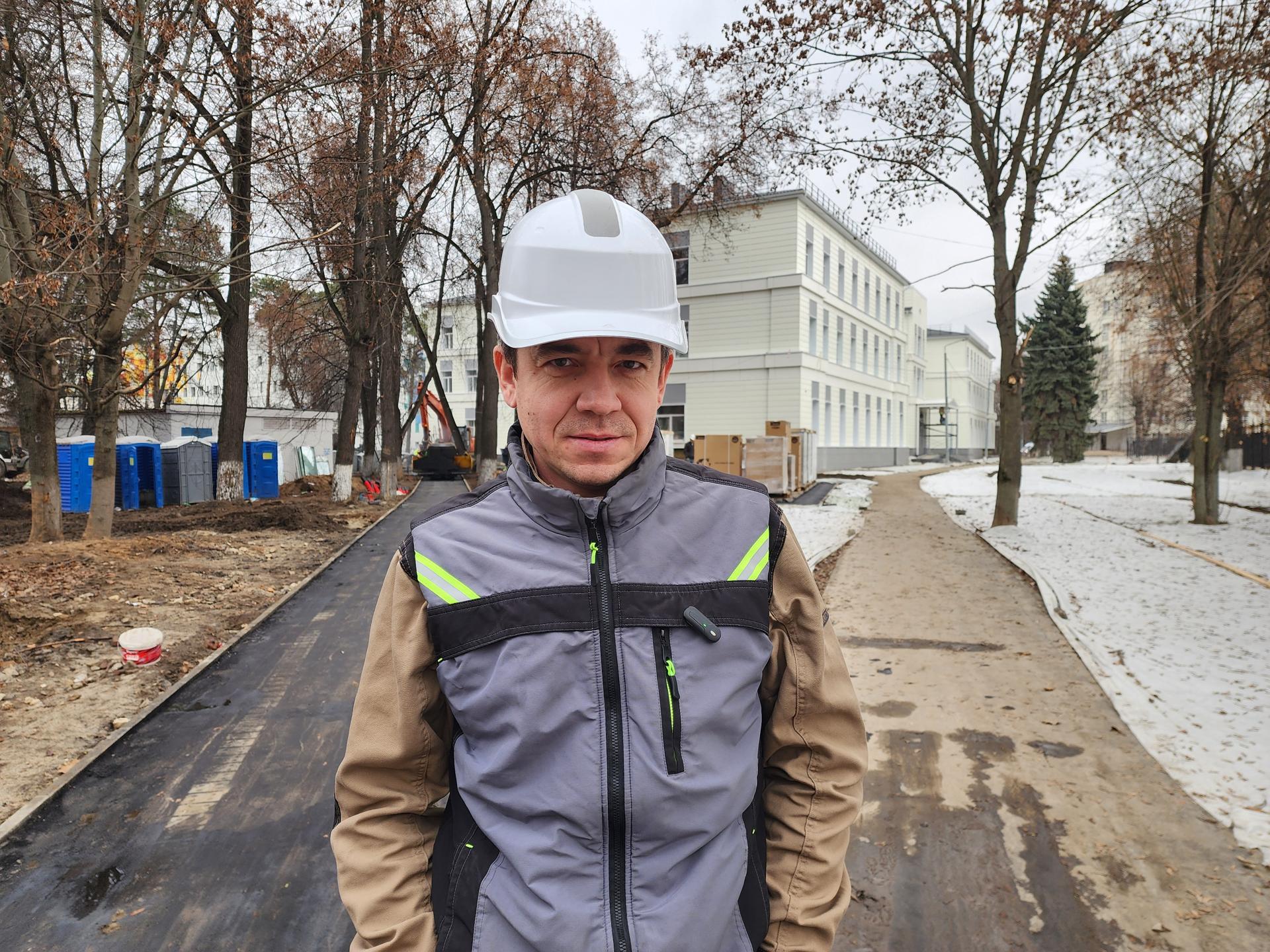 Дамир Сайфутдинов, начальник участка. Фото: МедиаБанк Подмосковья/Ирина Моисеева