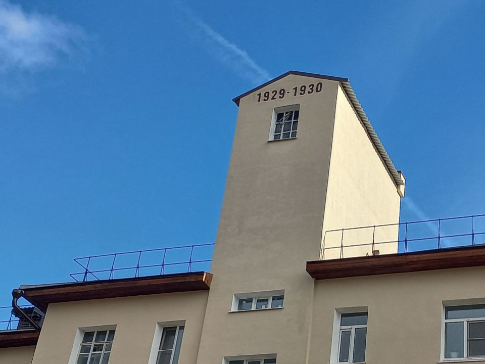 Дом 18 по улице Горького после капремонта. Фото: REGIONS/Олег Книжник