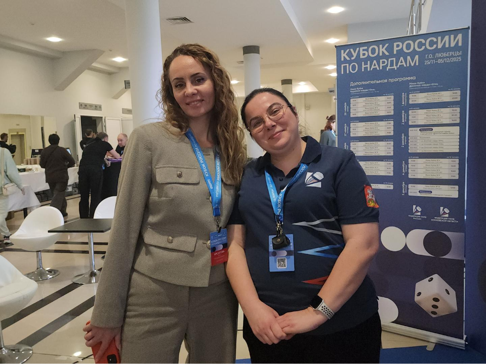 Ольга Иванова на фото справа. Фото: МедиаБанк Подмосковья/Наталья Лымарь