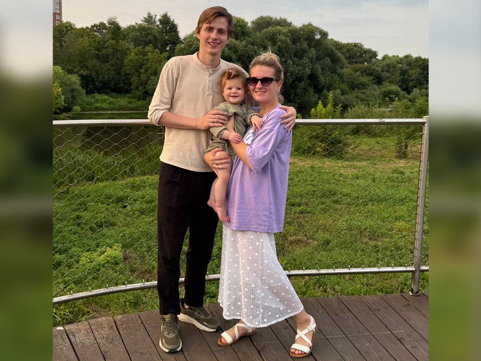 Юлия с семьей. Фото: из архива Юлии Деминой