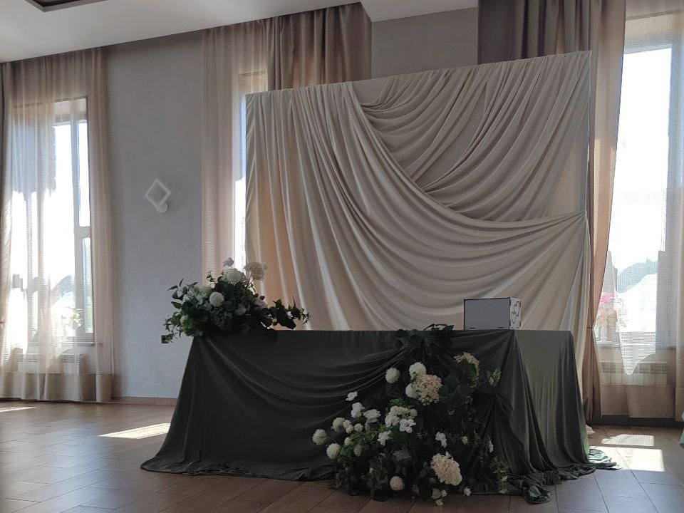 Монохром в оформлении считается вечной классикой. Фото: личный архив Анны Хлопяник