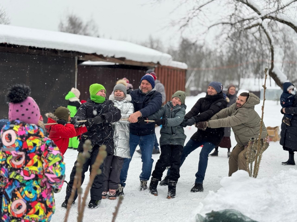 Фото: Храм Рождества Христова г. Звенигорода