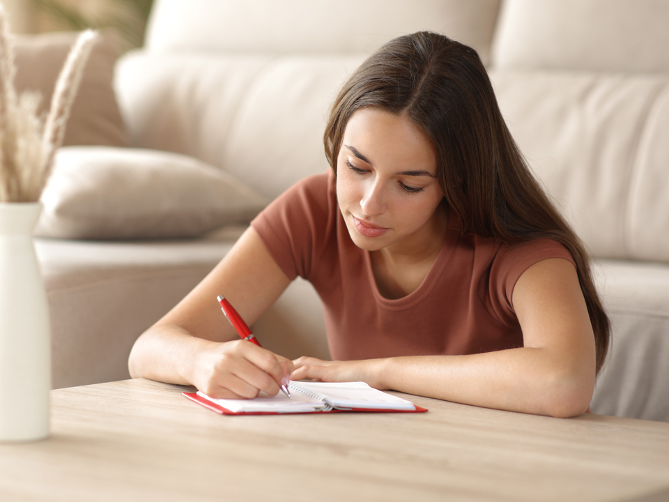 Фото: istockphoto.com/AntonioGuillem