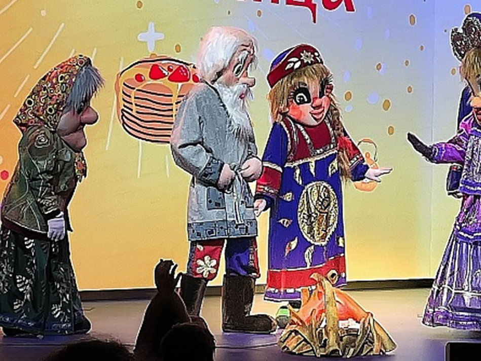 Воскресенский Театр ростовых кукол «Софит» выступил на выставке-форуме ВДНХ