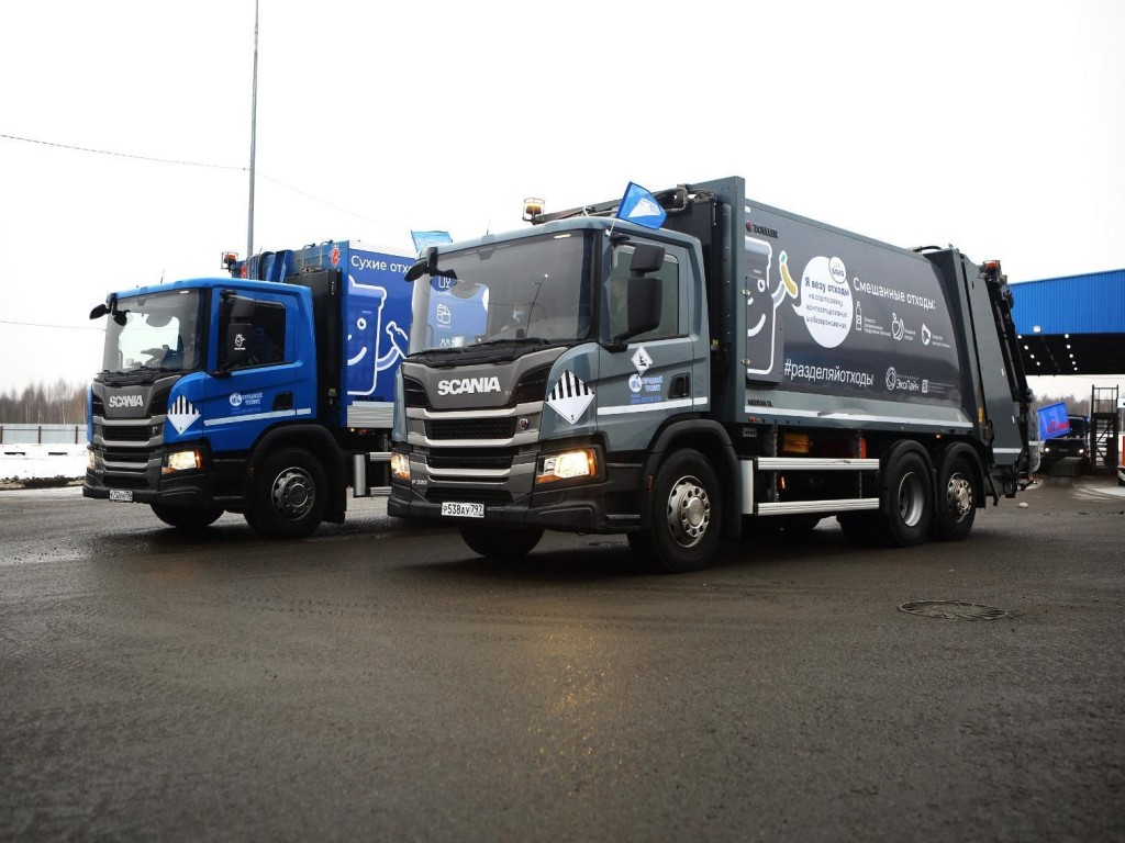 Перенакопление на контейнерных площадках происходит по вине неправильно припаркованных авто