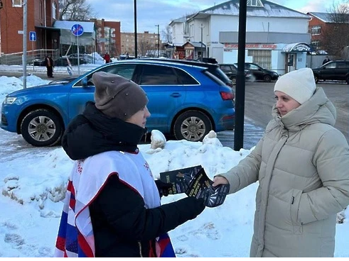 Волонтеры дежурили в праздники, напоминая о необходимости аккуратного вождения