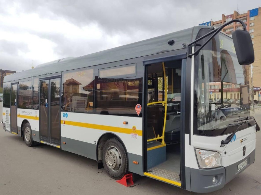 Видновские учащиеся совершили почти 300 тысяч поездок в автобусах с начала учебного года