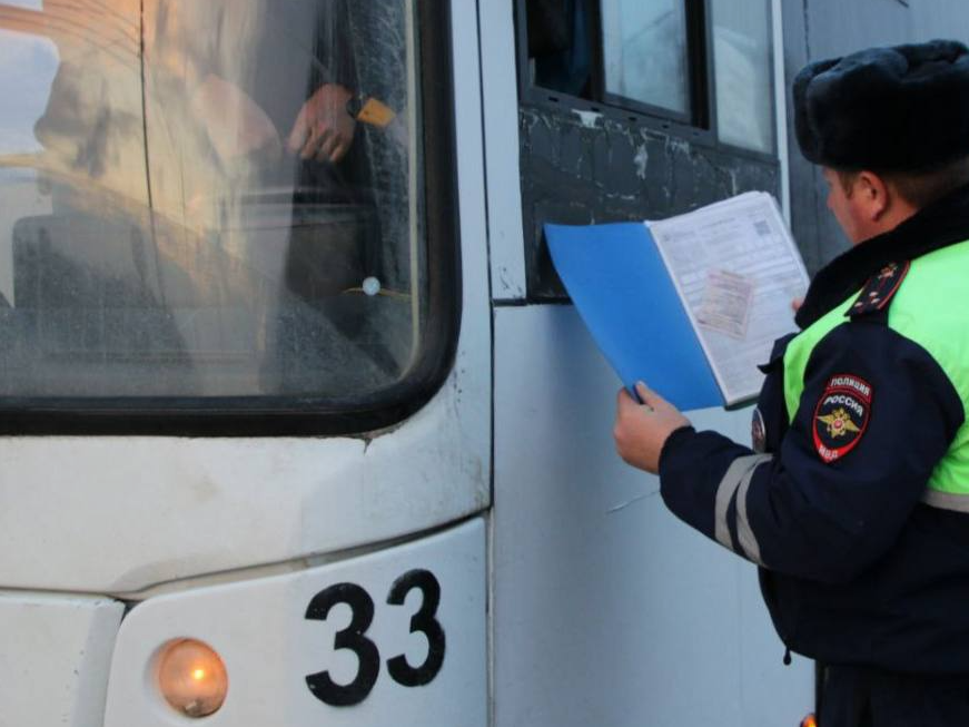 Автоинспекторы Шаховской проверят городские автобусы на безопасность
