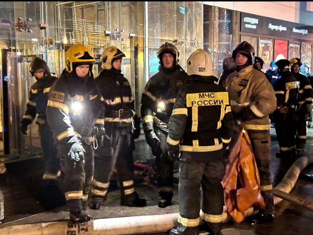 СК: с 18.00 24 марта следователи начнут выдавать владельцам и их родственникам оставленные в «Крокусе» вещи