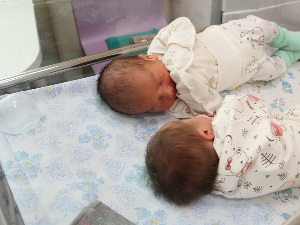 Мама и дочь забеременели и родили детей с разницей в сутки в Наро-Фоминске