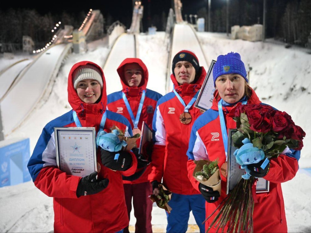 Сборная из Подмосковья завоевала «бронзу» в прыжках с трамплина на Спартакиаде сильнейших