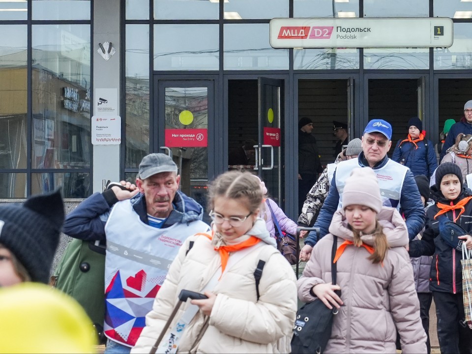Почти 400 детей с родителями из Белгорода приняло Подмосковье