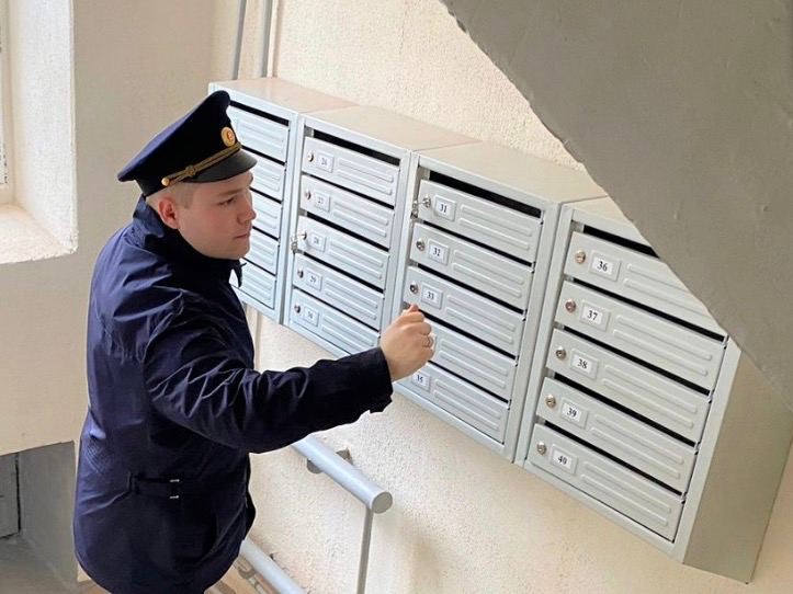 Бронничанам рассказали, кто в ответе за ремонт почтовых ящиков